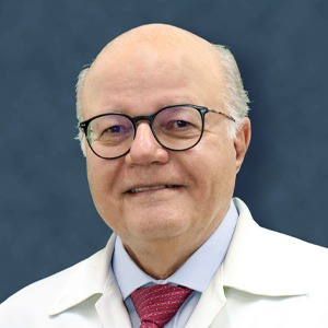 Dr. Helio Rubens Machado